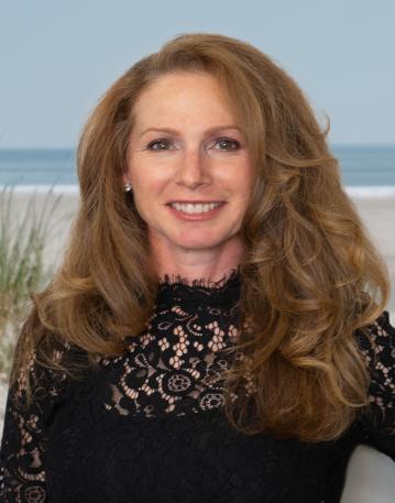 Agent Kerriann Herdelin